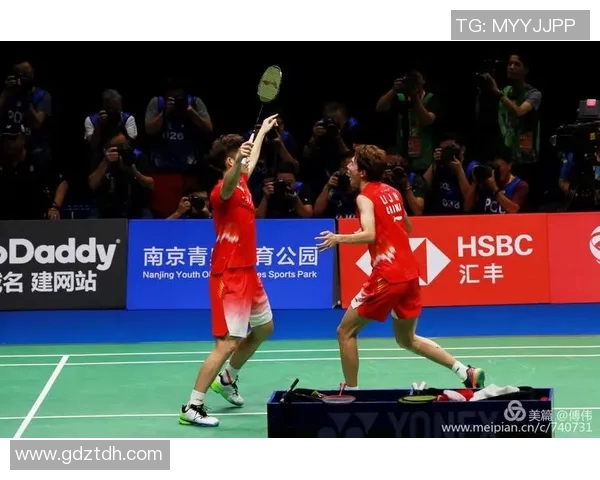 欧本对战哼克直播精彩回顾与赛后分析全方位解读赛事亮点与精彩瞬间